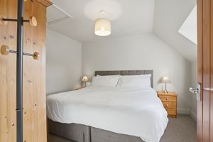 Photo 39- click for photo gallery